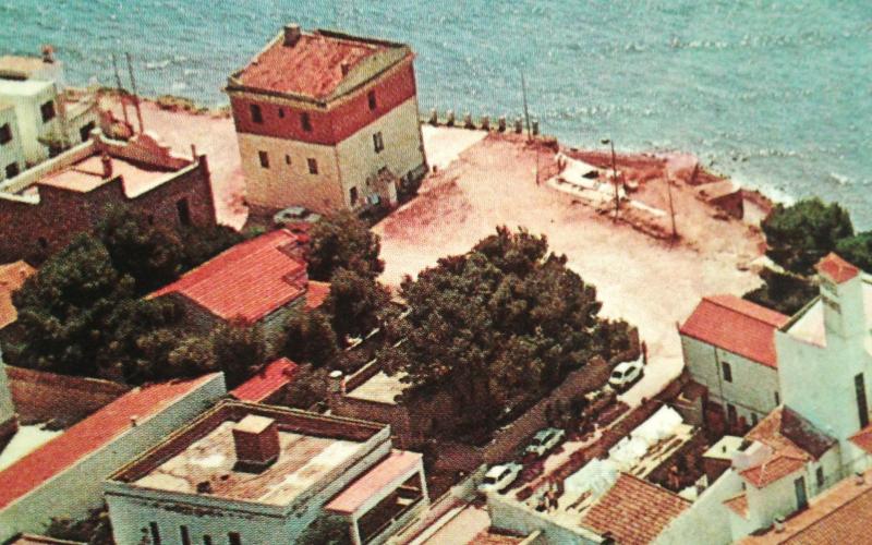 Cuartel de los carabineros y los dos nidos de ametralladora de la Hospitalet de Mar.