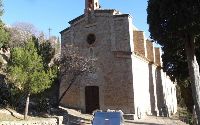 La Pujada de la Llena i L'Ermita de Sant Blai (Bressol dels itineraris GR)