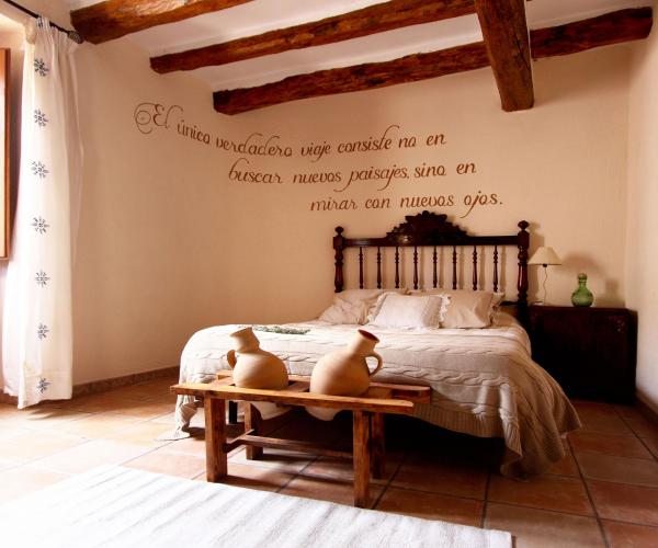 Casa Rural compartida Cal batè pratdip catalunya turisme mar i muntanya