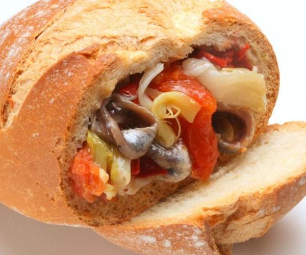 clotxa de les terres de mestral fundació alícia gastronomia arenque pimiento cebolla ajo tomate aceite escalivado escalivat