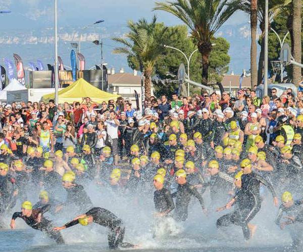 The new edition of the Triathlon L'Hospitalet de l'Infant 2015 opens registration Cambrils