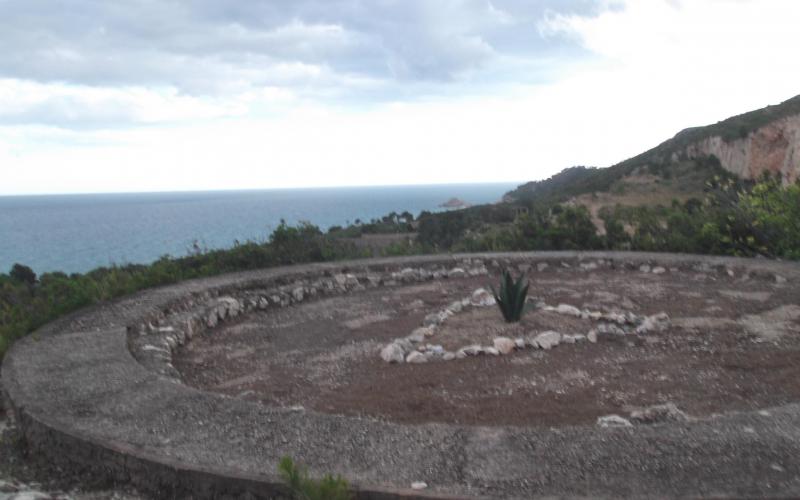 Senderismo entre bunkers y trincheras